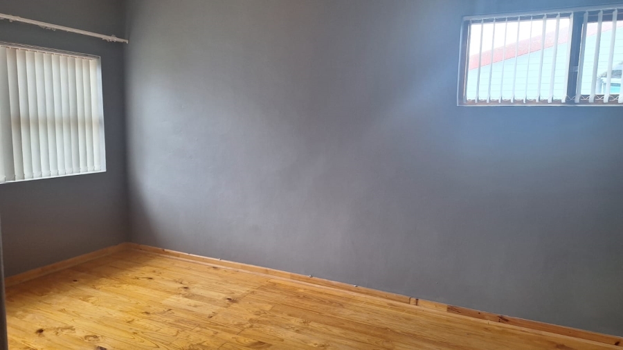 3 Bedroom Property for Sale in Stilbaai Wes Western Cape